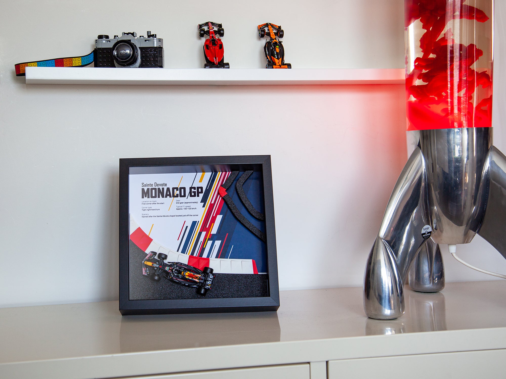 Sainte Devote Corner – Ferrari Edition (3D Art Frame)